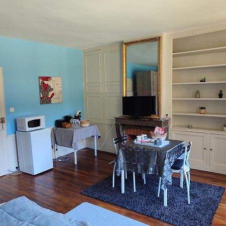 Chambres D'Hotes Chez Sylvie Donnemain-Saint-Mames Экстерьер фото
